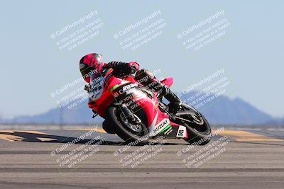 media/Oct-20-2024-CVMA (Sun) [[d4a3dff211]]/Race 16-Formula Middleweight/